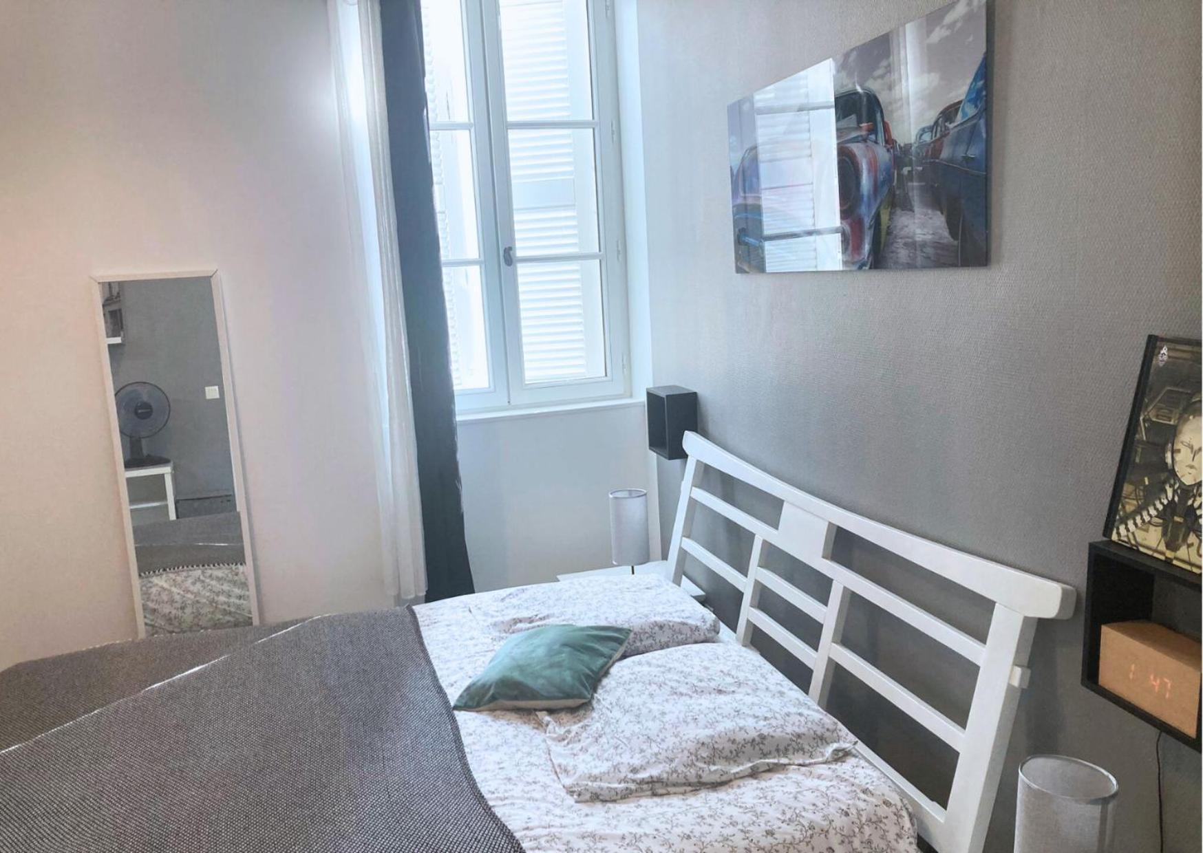 Appartamento Le Petit Nid Douillet De Jeje Bayonne Esterno foto